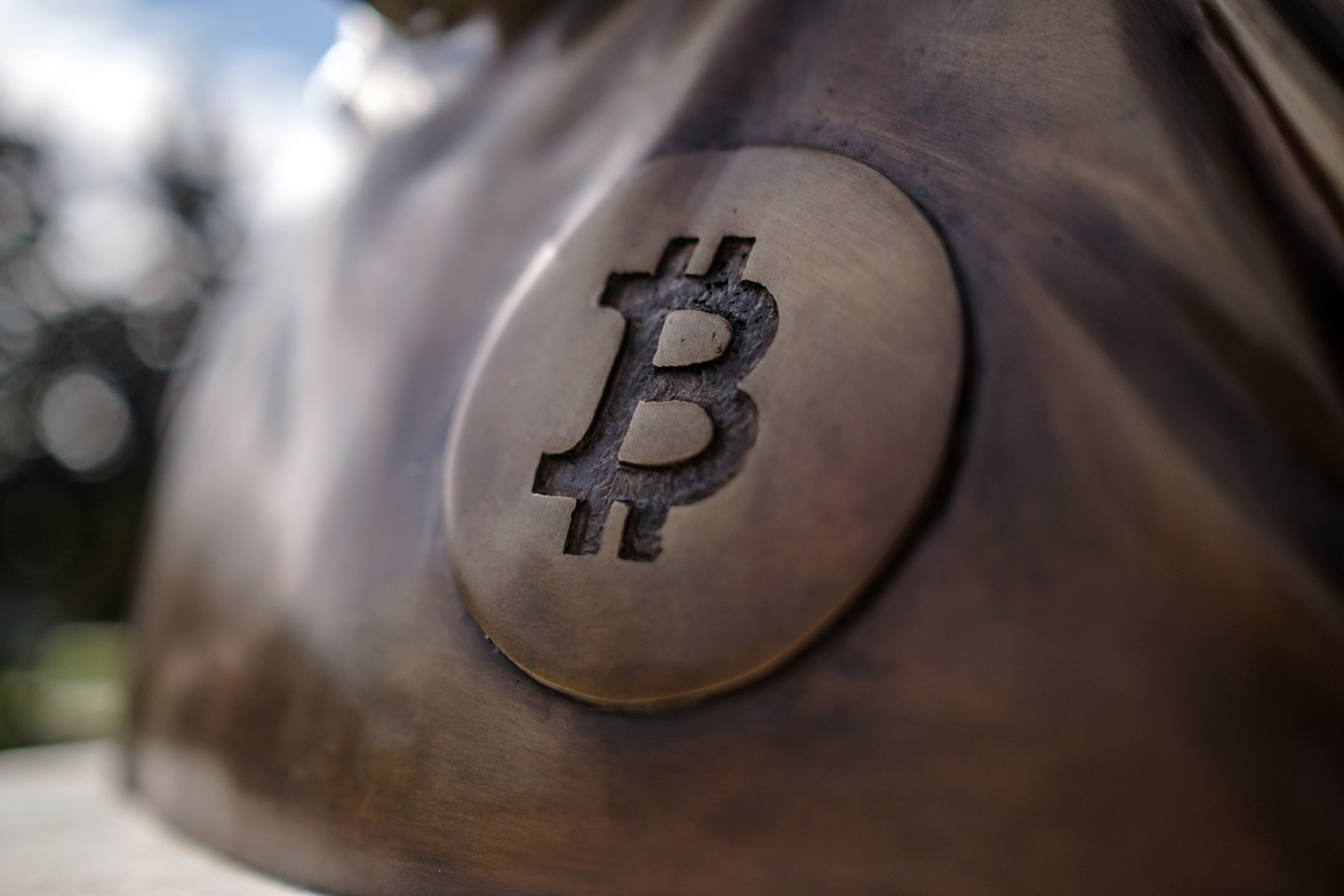 BUDAPEST, HUNGARY - SEPTEMBER 22: A detail of the statue of Satoshi Nakamoto, a presumed pseudonym used by the inventor of Bitcoin, which is displayed in Graphisoft Park on September 22, 2021 in Budapest, Hungary. The statue&#039;s creators, Reka Gergely and Tamas Gilly, used anonymized facial features, as Nakamoto&#039;s true identify remains unconfirmed. (Photo by Janos Kummer/Getty Images)